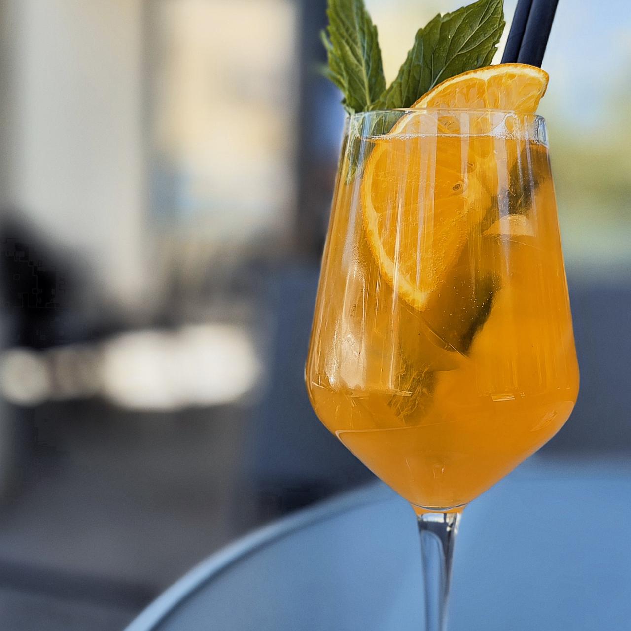 Crodino brezalkoholni Spritz