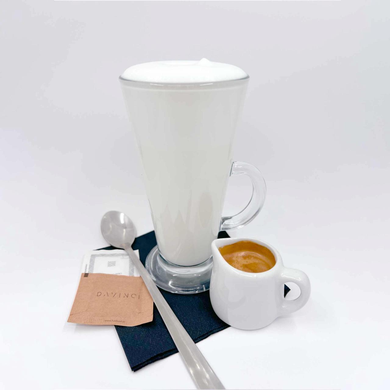 Bela kava brez kofeina