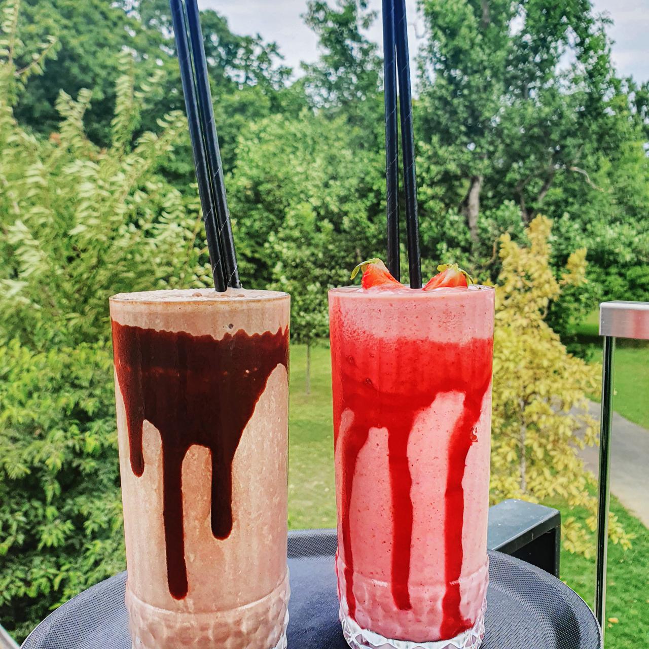 Milkshake JAGODA 0,35L